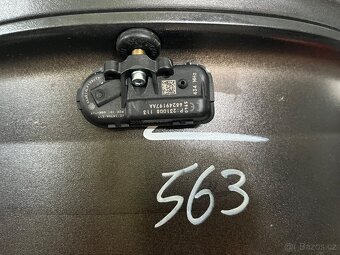 17" Jeep originální alu disky s originál. TPMS senzory - 4