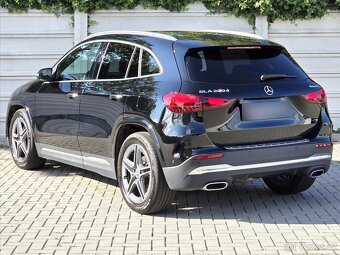 Mercedes-Benz GLA 2,0 200d 4Matic AMG line ČR 1.maj 4Matic - 4