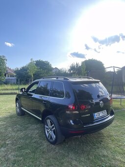 Volkswagen Touareg - 4