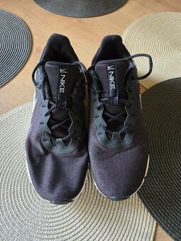 Prodám tenisky Nike velikost EU 46 (30cm). - 4