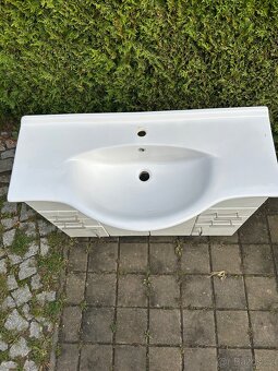 Keramické Umyvadlo a skříňka - 4