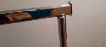 kovový stojan - štendr - 4