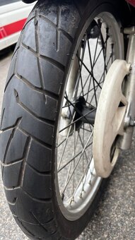 Kawasaki KLE 500 - 4