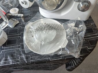 Kuchyňský robot Sencor STM 6350WH - 4