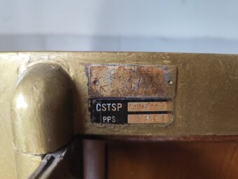 Dvoukřídlý trezor - 4