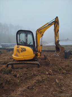 Pásový bagr JCB 8035 - 4