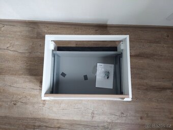 Koupelnová skříňka - nová - 4