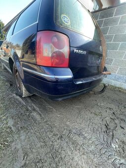 Páté dveře Volkswagen Passat B5,5 - 4