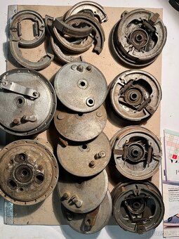 Bubny jawa pionýr - 4