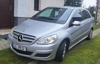 Mercedes-Benz B - 4