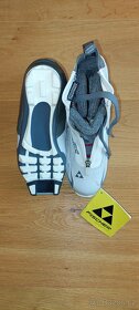 Nové běžkařské boty Fischer, velikost 36, vázání NNN - 4