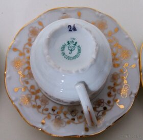 Prodám porcelánový zlacený servis - made in Czechoslovakia - 4