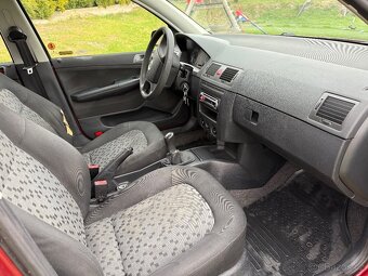 Škoda fabia kombi 1.2 HTP - 4