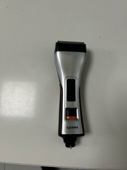 Holící strojek Philips StyleShaver QS6140/32 - 4