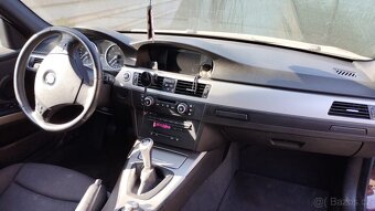 Prodám BMW E91 320d, rok výroby 2008, manuální převodovka. - 4