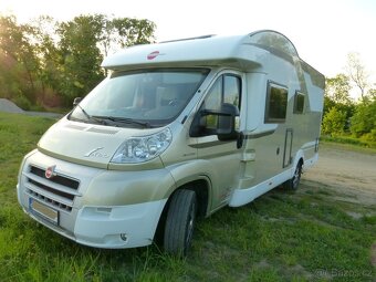 Obytny automobil Burstner IXeo - 4