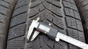 Zimní pneumatiky GoodYear 265/50 R20 111V XL 7 až 7,5mm - 4