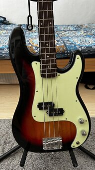 Baskytara - Vintage V40 Coaster + Kombo - 4