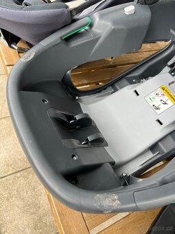 Maxi-Cosi Coral (2020) s ISOFIX základnou - 4