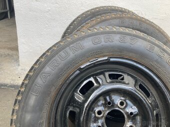 Pneu s disky 165/70 R13 - 4