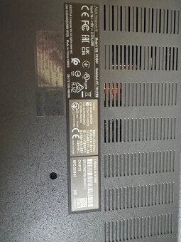 ASUS Vivobook 15 - 4