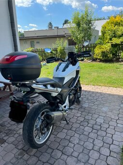 Honda NC750X - 4