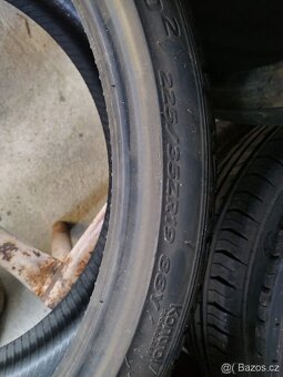 225/35/19 letni pneu HANKOOK a BRIDGESTONE 225 35 19 - 4