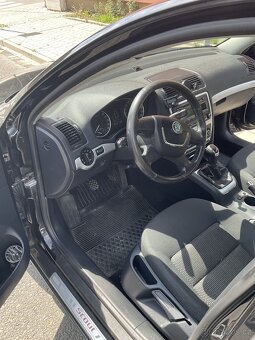 Škoda octavia scout 2012 - 4