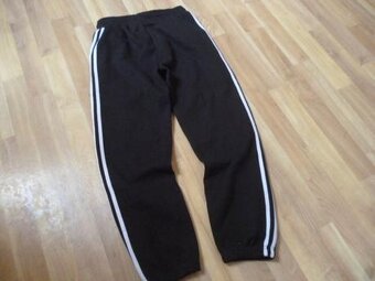 tepláky vel. XL - 4