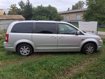 Chrysler Grand Vogyaer - 4