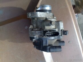 rozdělovač mitsubishi carisma - 4