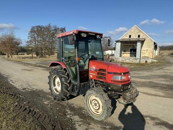 JAPONSKÝ MALOTRAKTOR YANMAR US540 - 4