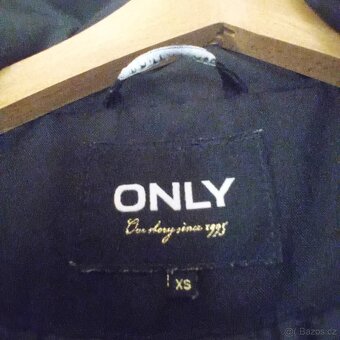 ONLY XS zimní kabátek - 4