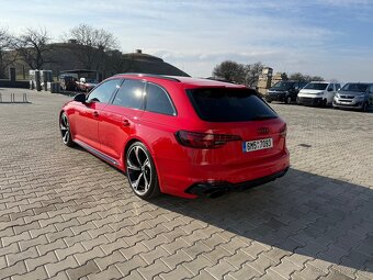 Audi RS4 2018 2.9TFSI 331kw 26.000Km Tažné Nebourané - 4