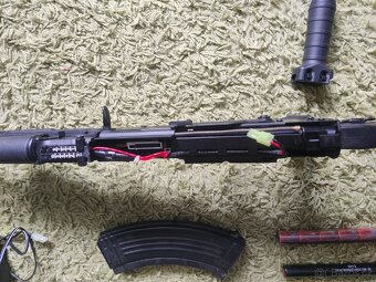 Prodám airsoftovou zbraň AK-74 - 4