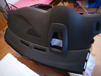OPEL CROSSLAND HEAD-UP DISPLAY PALUBNÍ DESKA - 4