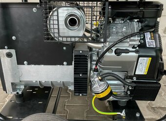 Generátor Briggs & Stratton 15 KVA + AVR - 4
