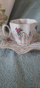 Prodám porcelán - konvici a hrníčky - 4