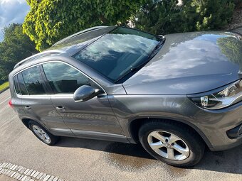 Volkswagen Tiguan - 4
