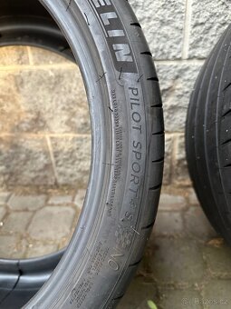 Michelin Pilot Sport 4 S 295/30 ZR20 N0 - 4
