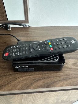 Led televize Samsung UE42F5000 + set-tob box zdarma - 4