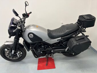 Benelli Leoncino 500 - 4