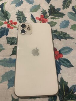 iPhone 11. 64Gb - 4