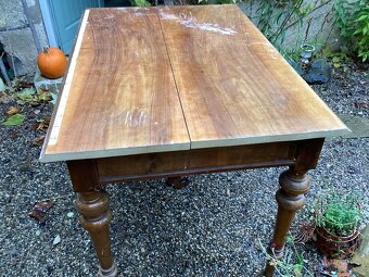 Starožitný stůl - 4