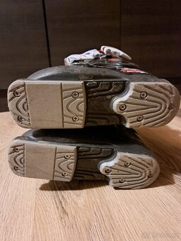 Prodám dětské lyže a lyžáky - 4