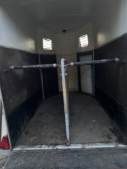 Prodám přepravník na dva koně - 4