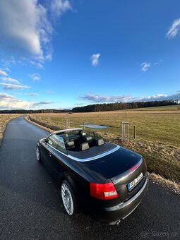 Audi a4 cabrio 2.4 v6 top stav - 4