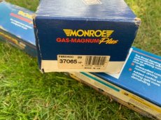 Tlumiče Chrysler - 4