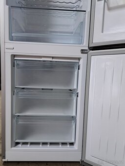 Kombin. led. 3 šup. Miele Series 120. - 4