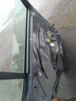 Skoda Fabia 2 facelift 5dv. - díly vozu 9153/LF8J - 4